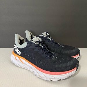 Hoka one one Clifton 7 Wo’s Sz 9.5